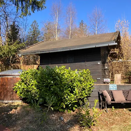 Gemuetliches Mit Hottub Und Sauna *