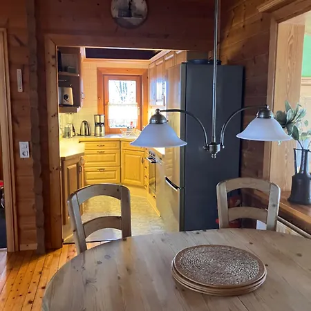 Gemuetliches Mit Hottub Und Sauna Niederdorla